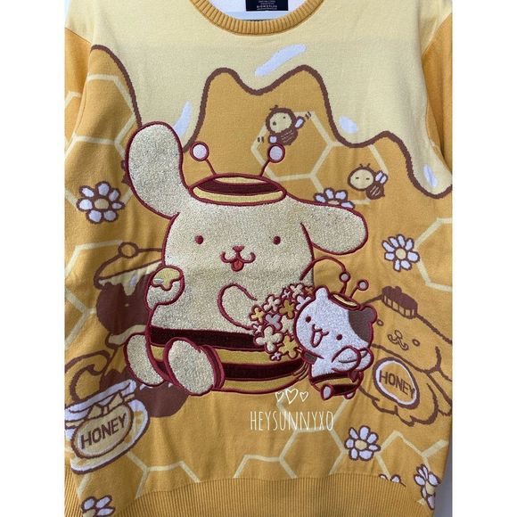 Sanrio Pompompurin Bee Costume Portrait Sweater Size M - Picture 4 of 5